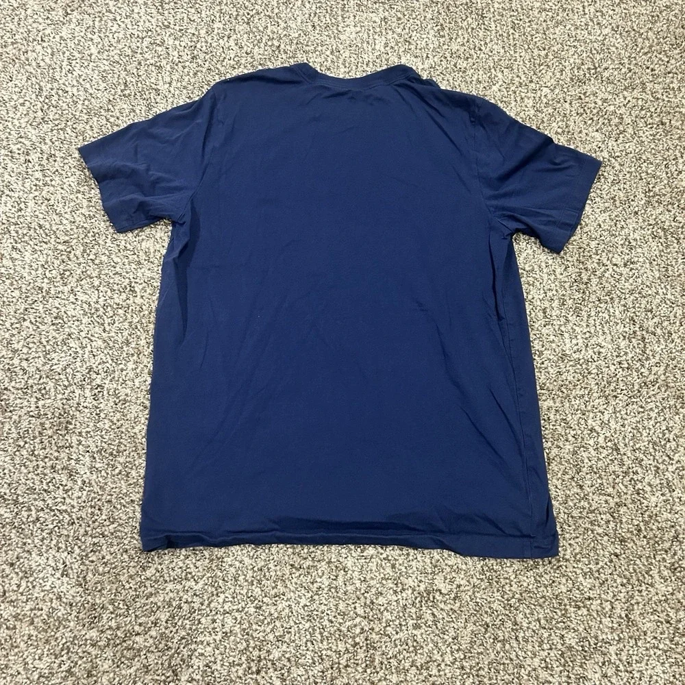Nike shirt men